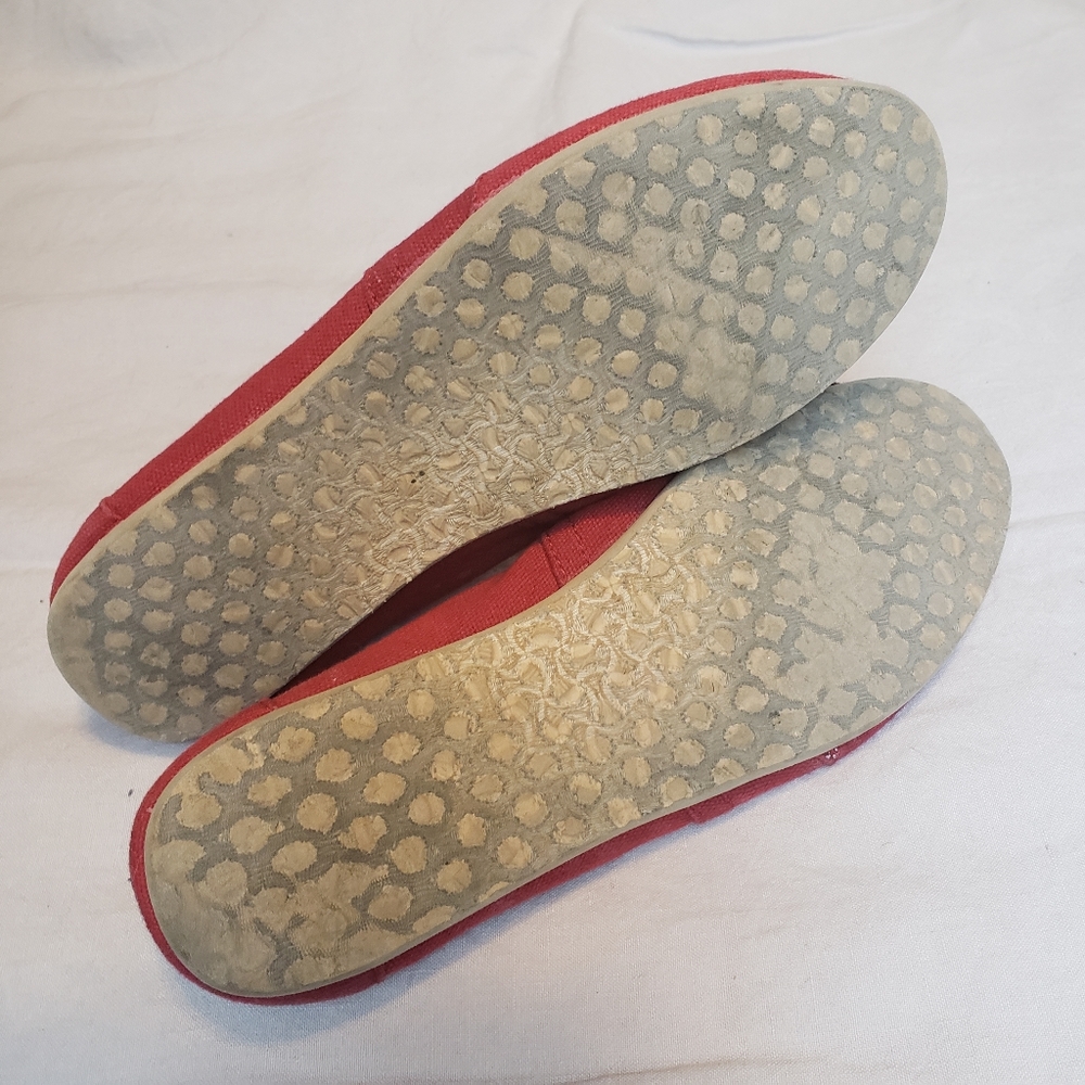 TOMS Classic Red Alpargata Women's Shoes - Picture 5 of 6